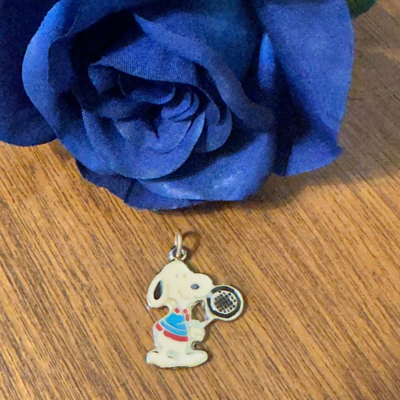 Vintage Gold-tone Snoopy Playing Tennis Charm - Picture 2 of 7